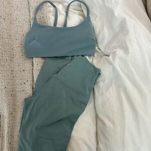 Teal Sports Bra and Leggings Lululemon Set